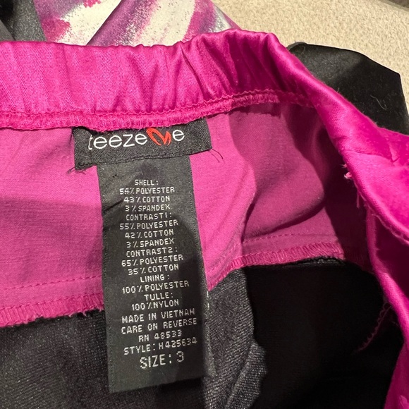 Gorgeous Magenta and Black Evening Dress - Picture 4 of 5